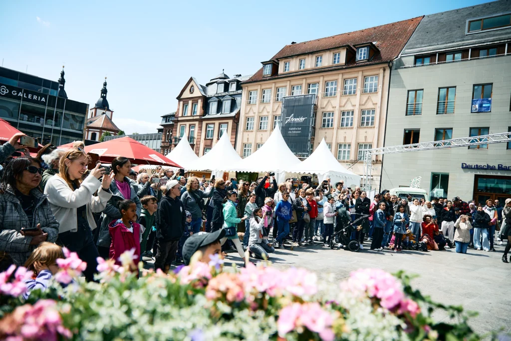 Festlichkeiten am Uniplatz